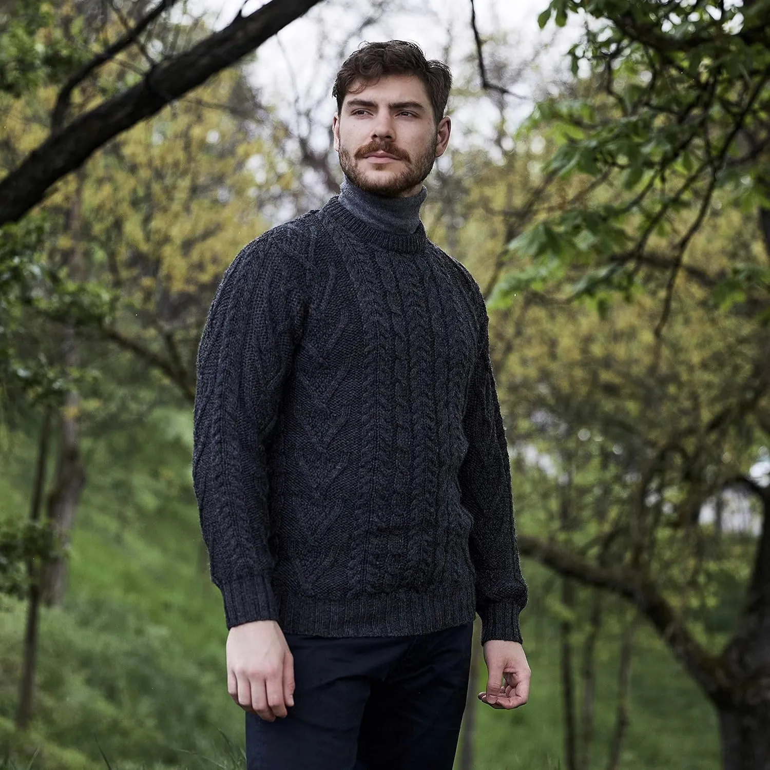 SAOL 100% Merino Wool Men's Irish Traditional Aran Crew Neck Cable Knit Sweater Pullover