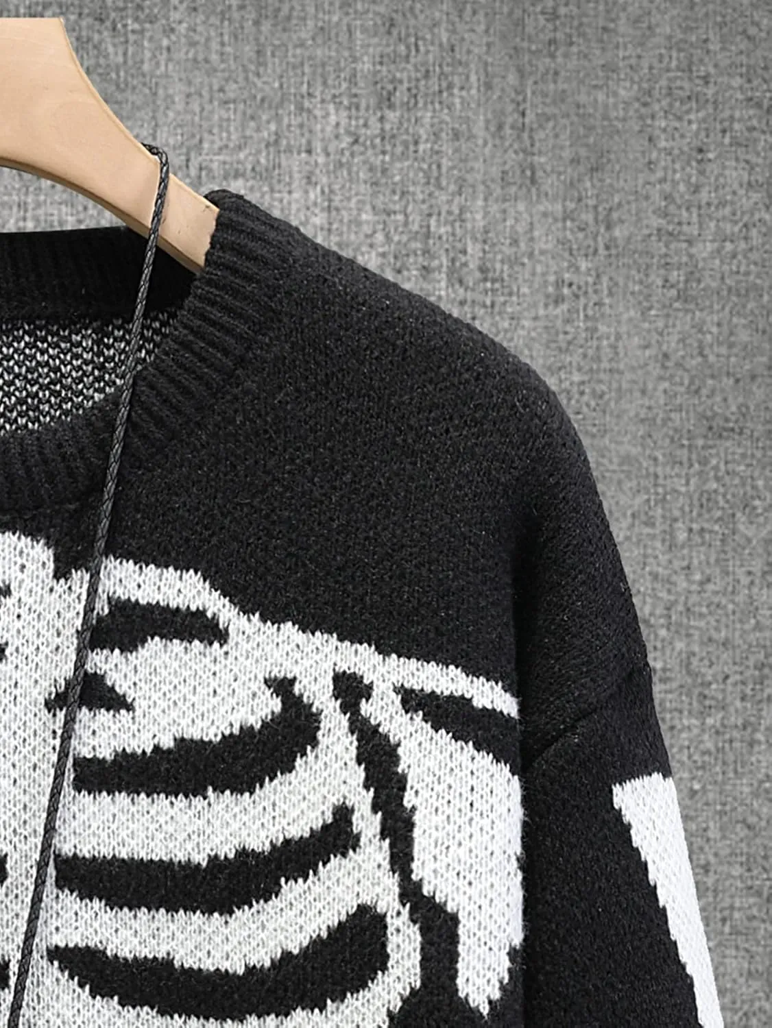 SHENHE Men's Casual Knit Pullover Color Block Skeleton Pattern Halloween Sweater