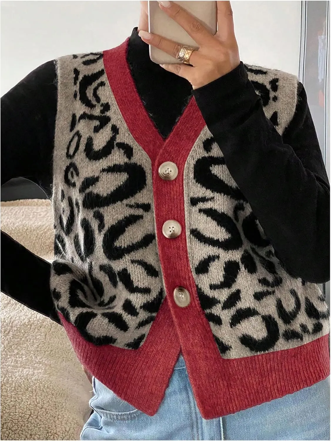 Women's Y2k Leopard Print Sweater Vest Cheetah Sleeveless Button Down V Neck Casual Knit Tank Tops